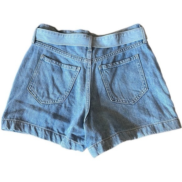 Banana Republic Factory Pants - Banana Republic Factory High-Rise Light Wash Shorts Size 26